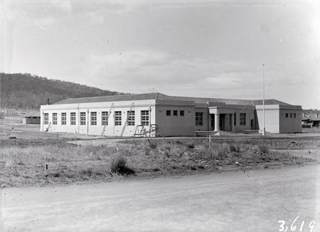 Ainslie school, Majura Avenue, Ainslie.