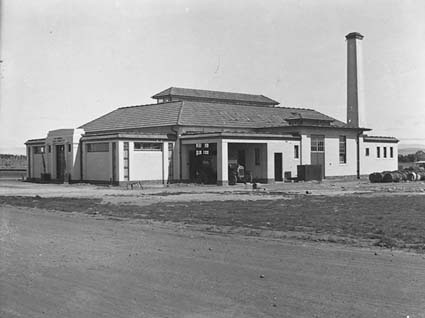Main building of the Canberra Steam Laundry, Braddon