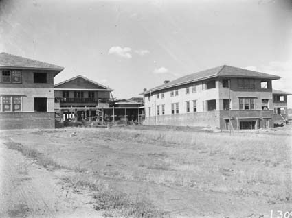 Hotel Acton under construction