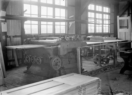 Hotel Kurrajong and Kingston from near East Block.