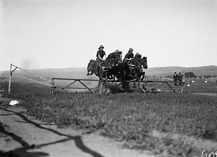 RMC [Royal Military College] Duntroon Sports Day, Formation horse jumping