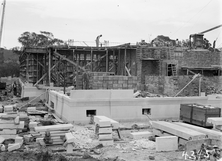 Australian Institute of Anatomy under construction, McCoy Circle, Acton.