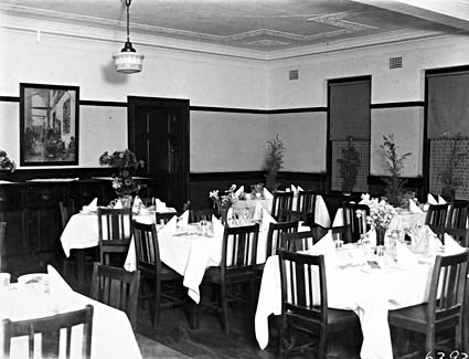 Brassey House dining room, Macquarie Street, Barton