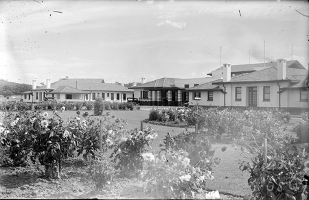 Hotel Canberra, gardens and front entrance, Commonwealth Avenue, Yarralumla.