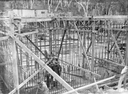 Excavation for Black Mountain reservoir, showing steel reinforcement and concrete form work.