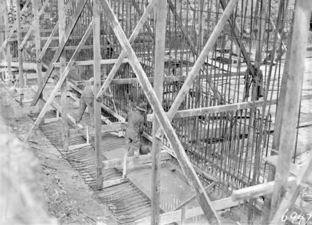 Black Mountain reservoir showing steel reinforcement and concrete form work.
