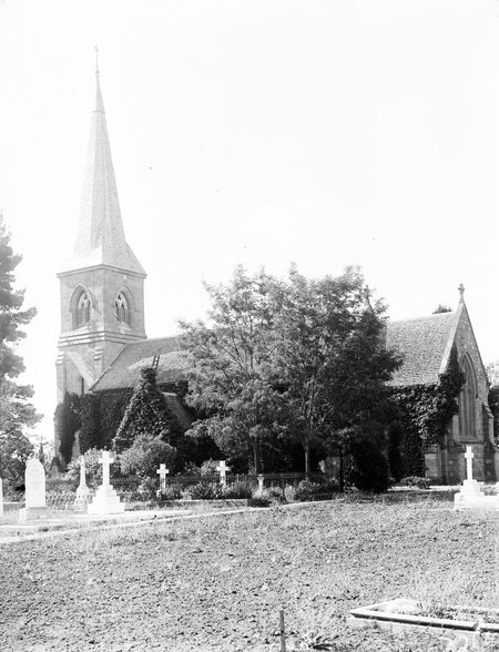 St John's Church and graveyard, Constitution Avenue, Reid.