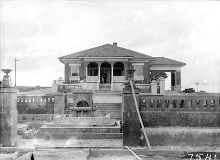 Brazilian Embassy, Flinders Way, Red Hill. House built by T.E Rofe.